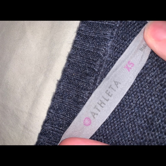 Navy Zipper Detailed Sweater - Picture 3 of 3